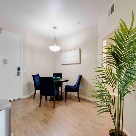The Nest A Spacious 1 Bedroom Apartment With A Pool View Los Angeles Exterior photo