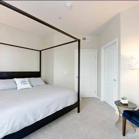 The Nest A Spacious 1 Bedroom Apartment With A Pool View Los Angeles Exterior photo