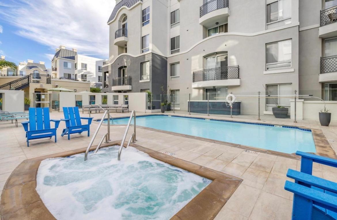 Apartment The Nest A Spacious 1 Bedroom With A Pool View *